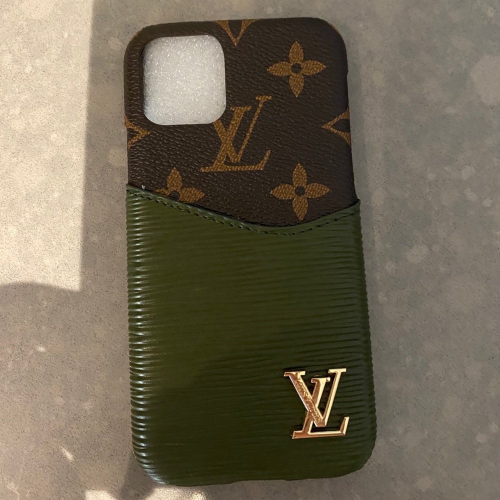 LV iPhone 11pro 5.8 case